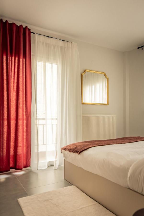 Apollo's On Radio Midas Apartament Salonic